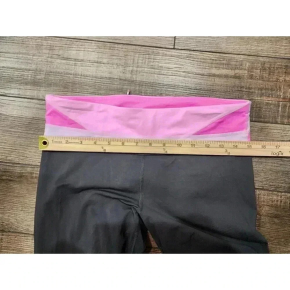 Lululemon Leggings Womens Size 8 Pink And Gray - Picture 6 of 7